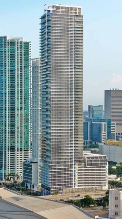 Marquis Residences: 679 pies (207 metros ) 63 pisos hecho en 2009.