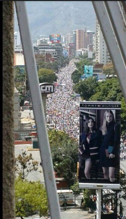 Imágenes de las protestas en las calles de Venezuela.