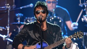 ¡Beto Cuevas regresa!