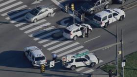 Policía sufre aparatoso accidente en Hialeah