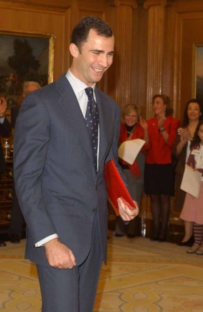 El 31 de octubre de 2005 a las 1:45 horas, la princesa Letizia dio a luz a una niña, la infanta Leonor, primogénita del heredero del Trono y segunda en la línea sucesoria de la Corona española. El 29 de abril de 2007 nació su segunda hija, la infanta Sofía, que se convirtió en la tercera en la línea sucesoria a la Corona.