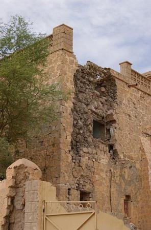 Las bibliotecas son uno de los patrimonios más valiosos de esta ciudad. Toda su historia e idiosincracia está repleta de estos lugares sagrados. Hoy, muchas de ellas están destruidas.