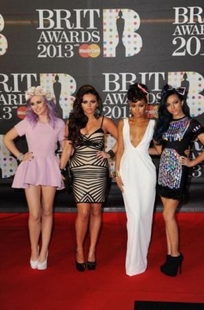 Las chicas de Little Mix: Perrie Edwards, Jesy Nelson, Leigh-Anne Pinnock y Jade Thirwall le aportaron glamour a la noche.