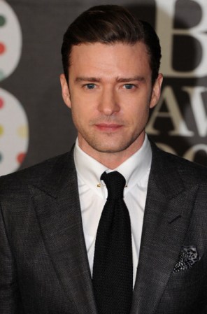 Justin Timberlake nunca decepciona. Luce bellísimo al mejor estilo lord inglés.