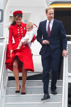 Kate Middleton: el viento le jugó una mala pasada que dejó entrever sus torneadas piernas.
