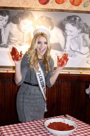 Michelle Aguirre, la cubana de Hialeah que se convirtio en Miss Florida 2013 y competirá en el Miss USA en Las Vegas.