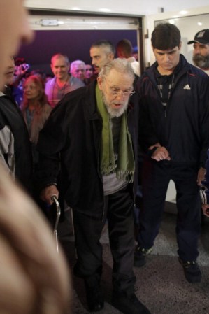 8 DE ENERO, 2014-Fidel Castro asistió a la inauguración del “Kcho estudio Romerillo, Laboratorio para el arte”, un núcleo cultural sin fines de lucro para la experimentación, el desarrollo y la difusión de las artes.