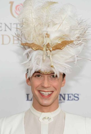 Patinador artístico Johnny Weir attends
