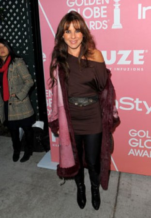 Diciembre, 2009 en West Hollywood, California. Kate asiste a la fiesta de los Golden Globes.
