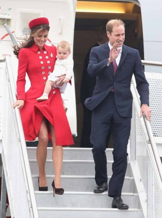 Kate Middleton: el viento le jugó una mala pasada que dejó entrever sus torneadas piernas.