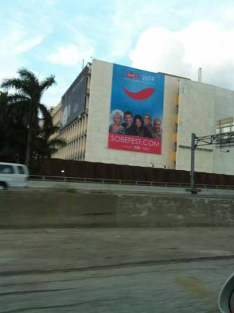 El festival de comida y vino de South Beach se celebra cada año con destacados chefs, productores, celebridades del mundo culinario y público en general, para disfrutar el verdadero sabor de Miami.