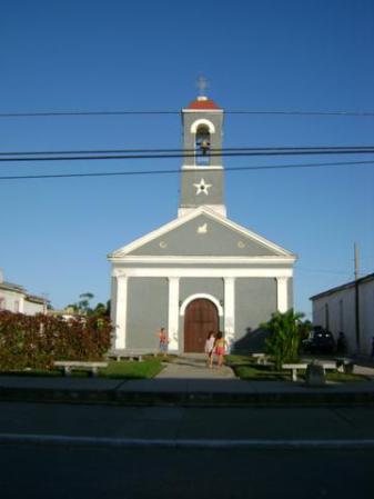 Iglesia Catolica San Juan Bautista en San Juan y Martinez,Pinar del Rio.
