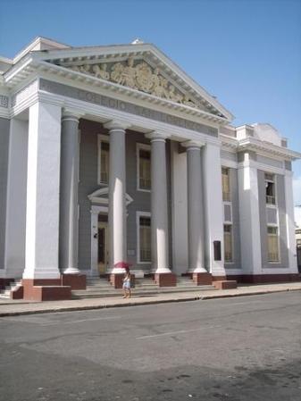 colegio san lorenzo Cienfuegos