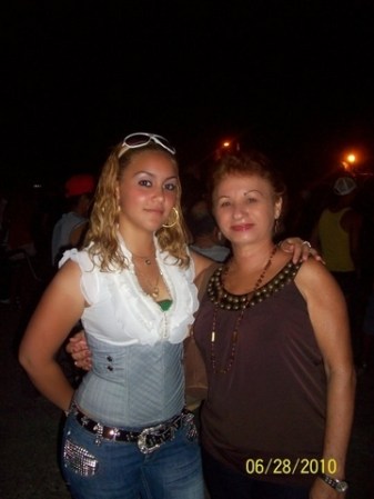 CUba Camaguey Reparto Lennin. PIsta =) junio 2010