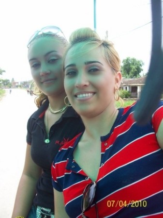 CUba Camaguey En Un Coche PAra El Pueblo=) junio 2010