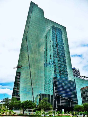 1450 Brickell. 540 pies (164 metros) 40 pisos. Construído en 2010