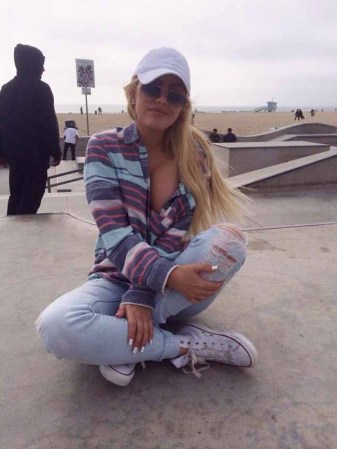 Alexa Dellanos: genio, figura y la belleza de su madre Myrka.