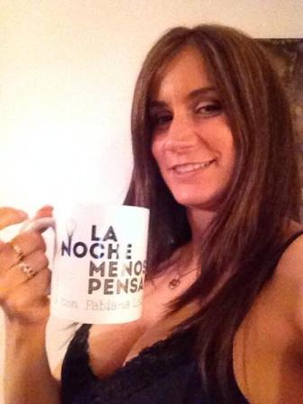 Fabiana señala que su carrea como modelo y vedette no ha sido obstáculo para desarrollar su función como asistente presidencial.