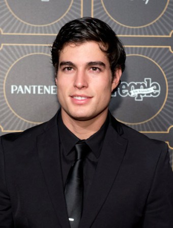 Danilo Carreraen la gala de Los 50 Más Bellos de People En Español, celebrado en la ciudad de Nueva York.