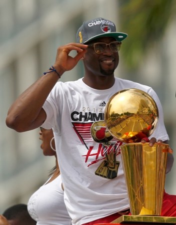 Los Heat prendieron a su paso durante el desfile y el gran festejo que culminó en la Miami Airlines Arena.
