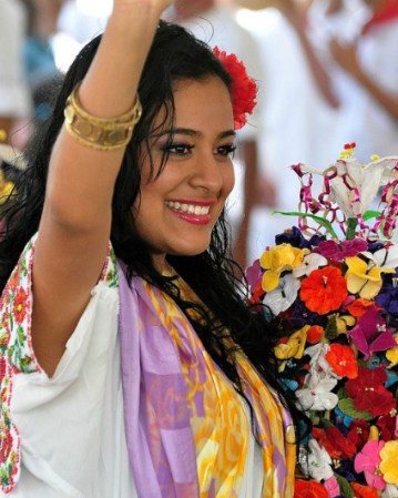 El 97% de los boletos para las dos presentaciones de la fiesta étnica oaxaqueña de la Guelaguetza ya está vendido.