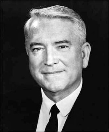 El abogado residente de Hialeah Joe Boyd (1916-2007 ) due Comisionado del Condado de Dade y miembro de la Corte Suprema de Justicia del Estado.