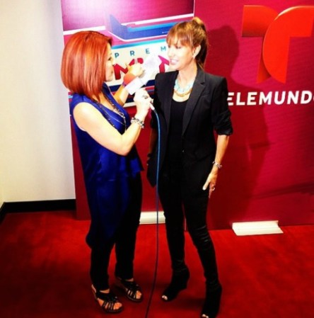 Gilda Haddock: Esta tarde entrevista para @TelemundoPR en vivo desde #AmericanAirlinesArena @premiostumundo #lourdescollazo #puertorico #telemundo #gildahaddock #migente #feliz #primeraactriz #21deagosto2014