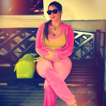 Kathy Ferreiro es una chica cubana de 21 años, que se ha convertido en un fenómeno mediático en las redes sociales, que dide que va a destronar a Kim Kardashian.