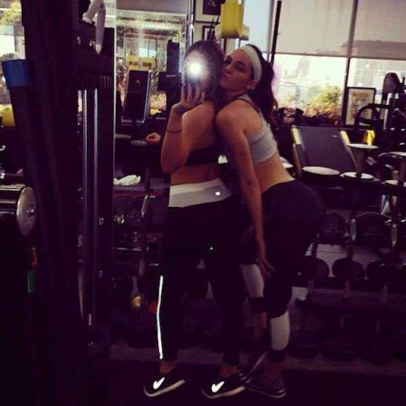 La hermana pequeña y modelo de Kim Kardashian apunta maneras.
