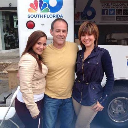 Daysi junto a Leana e Irving en la fiesta del carnaval de Coral Gables.