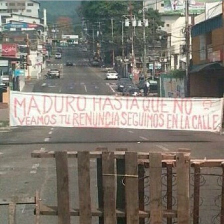 Los manifestantes piden renuncia de Maduro
