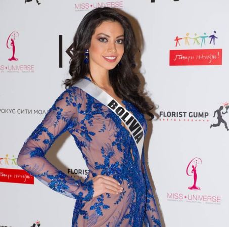 Las aspirantes a Miss Universo exhibieron modelitos de fantasía en Moscú, donde este 9 de noviembre se decidirá la ganadora.