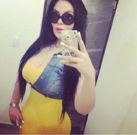 Yasira Esmeralda Torres Sánchez, hija del difunto Manuel Torres Félix, quien fuera mano derecha del capo Ismael “El Mayo” Zambada, se ha vuelto una celebridad en las redes sociales por las fotos que publica. Yasira es una empresaria de Sinaloa y dice estar totalmente desligada del narcotráfico.