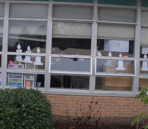 DICIEMBRE 27, 2013 - Fotos tomadas por las autoridades que investigaron el múltiple homicidio cometido por Adam Lanza en la escuela primaria Sandy Hook, en la comunidad de Newtown, Connecticut, en donde 20 niños y 6 adultos perdieron la vida, el 14 de diciembre del 2012. Antes de cometer la masacre, Lanza también asesinó a su madre.