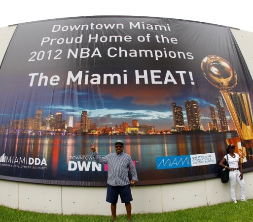Los Heat prendieron a su paso durante el desfile y el gran festejo que culminó en la Miami Airlines Arena.