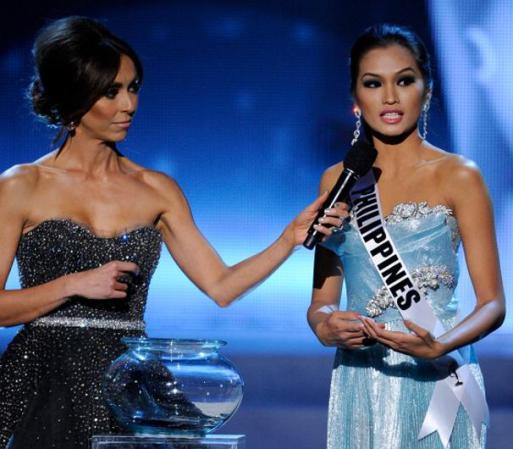 La gran sorpresa de la noche fue, sin dudas, Miss Filipinas. Si bien era considerada como una candidata a ser finalista, nadie se imaginó que llegaría a la última instancia. Su belleza, carisma e inteligencia dejaron en claro que ella también se merecía la corona.