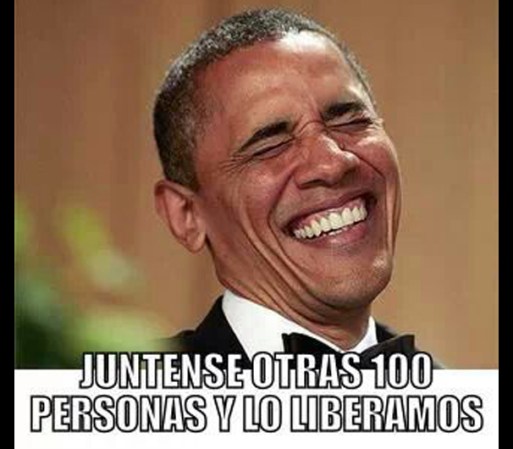 A continuación más fotos de la marcha en Sinaloa y algunos memes.