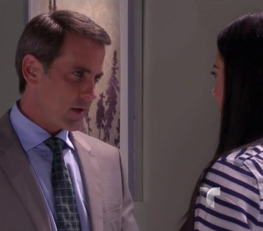 Humberto pide disculpas a Amanda por haberle gritado y por todo lo que dijo.