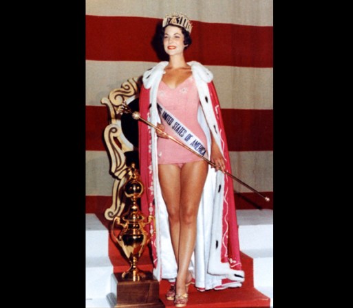 Miss USA 1959 – Terry Lynn Huntingdon.