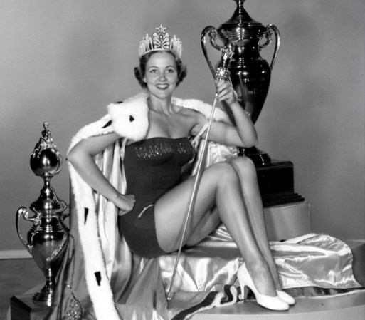 Miss USA 1954 – Miriam Stevenson.