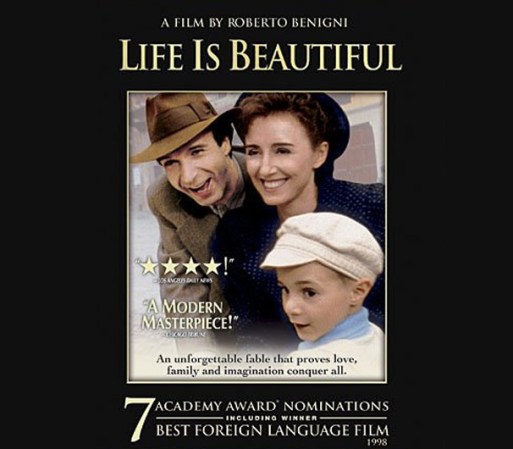 Life Is Beautiful (1997) - Roberto Benigni es un genio, una de sus más drámaticas escenas me hizo reír y llorar al mismo tiempo, jamás me había pasado algo así.