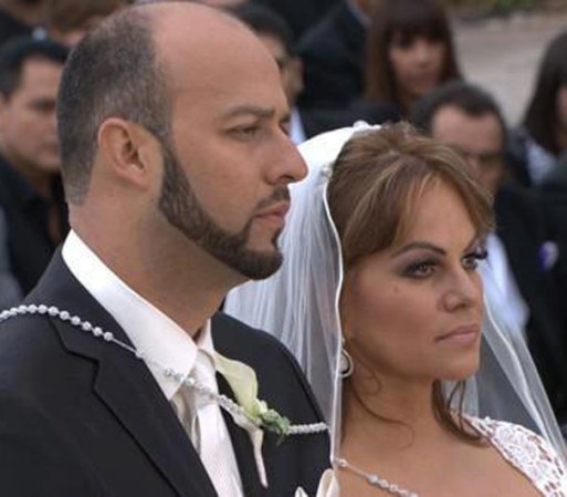 La boda se realizó en el 2010 y el matrimonio duró apenas dos años, pues cuando Jenni murió ya se había separado de Loaiza.