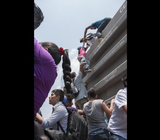 Alejandro Solalinde, fundador del albergue Hermanos del Camino de Ixtepec y activista mexicano, describe de manera clara la situación de los migrantes que se aventuran a cruzar por tierras mexicanas.