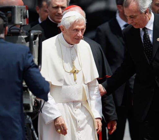 Benedicto XVI llega al aeropuerto "José Martí" en La Habana.