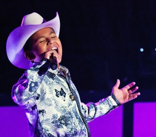 Miguel Angel Millán es oriundo de Borrego Springs CA, mejor conocido como “El Potrito de Sinaloa”. Interpretó una canción de banda y logro voltear las 3 sillas de los coaches. Se convirtió en el primer integrante del team Tapia.