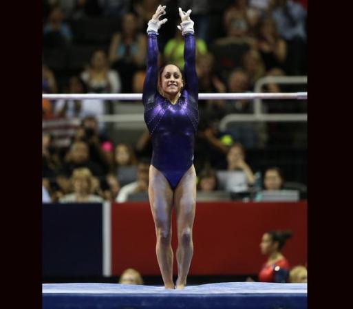 ¿Quién acumuló más medallas olímpicas en un sólo evento ? Aleksandr Dityatin realizó las ocho pruebas de gimnasia en 1980 y ganó una medalla en cada uno de ellos. En 1952, Maria Gorokhovskaya de la Unión Soviética ganó 7 medallas, la cantidad mayor obtenida por una mujer.