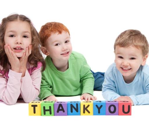 “Por favor” y “Gracias”. El sitio Parents.com realizó una lista de buenas maneras fundamentales para la educación de los hijos. Entre ellas, destaca estas famosas palabras mágicas que le abrirán puertas y corazones.