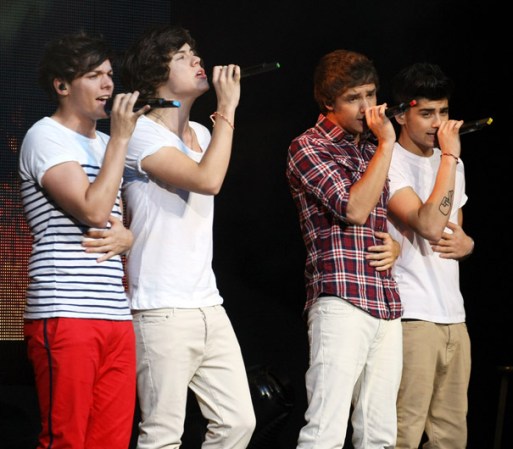 Los chicos de One Direction tienen un peculiar ritual pre-concierto que se trata ni más de menos de compartir un momento juntos ¡en el sauna!
