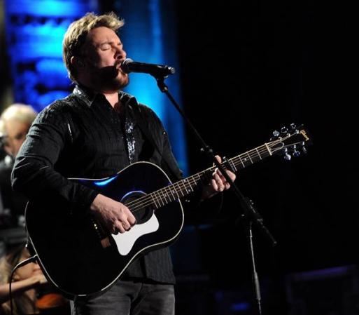 Duran Duran lanzó el 2 de este mes “A Diamond in the mind (live)”, un álbum en vivo que recoge la magia y voluptuosidad de su última gira, llamada “All You Need Is Now” y confirma la vigencia de esta banda pop.