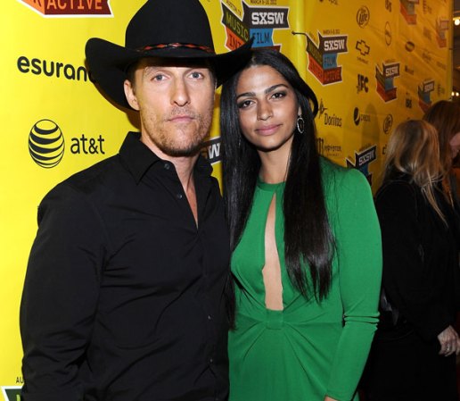 Matthew con el típico sombrero tejano en la premiere de "Killer Joe".